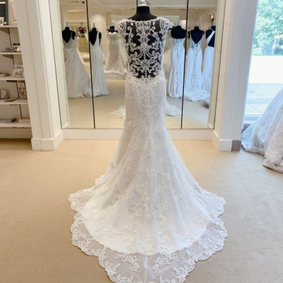 Maggie Sottero Wedding Dress - Picture 2 of 2